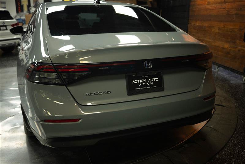 Used 2025 Honda Accord SE image 6