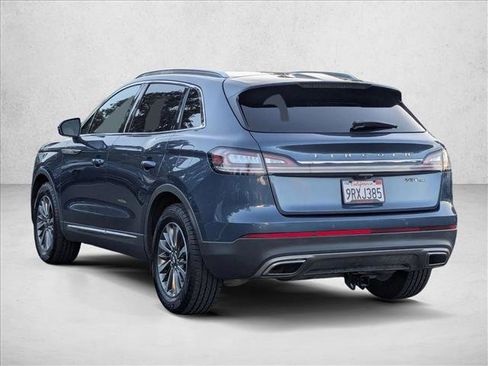 Used 2019 Lincoln Nautilus Select image 8