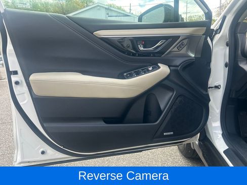 Used 2020 Subaru Outback Limited image 12