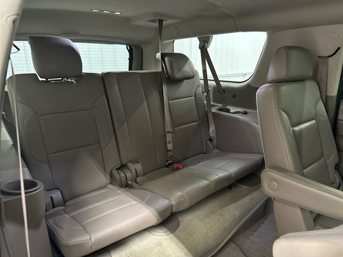 Used 2016 GMC Yukon XL SLT w/ Open Road Package image 49