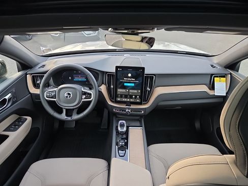New 2026 Volvo XC60 B5 Core w/ Protection Package Premier AWD/4WD image 5