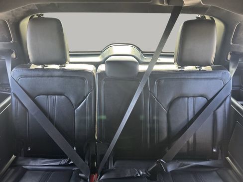 Used 2019 Ford Expedition Limited w/ Equipment Group 302A image 18