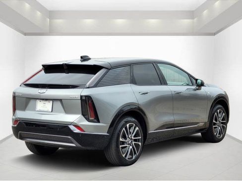 New 2026 Cadillac Optiq Sport 2 image 4