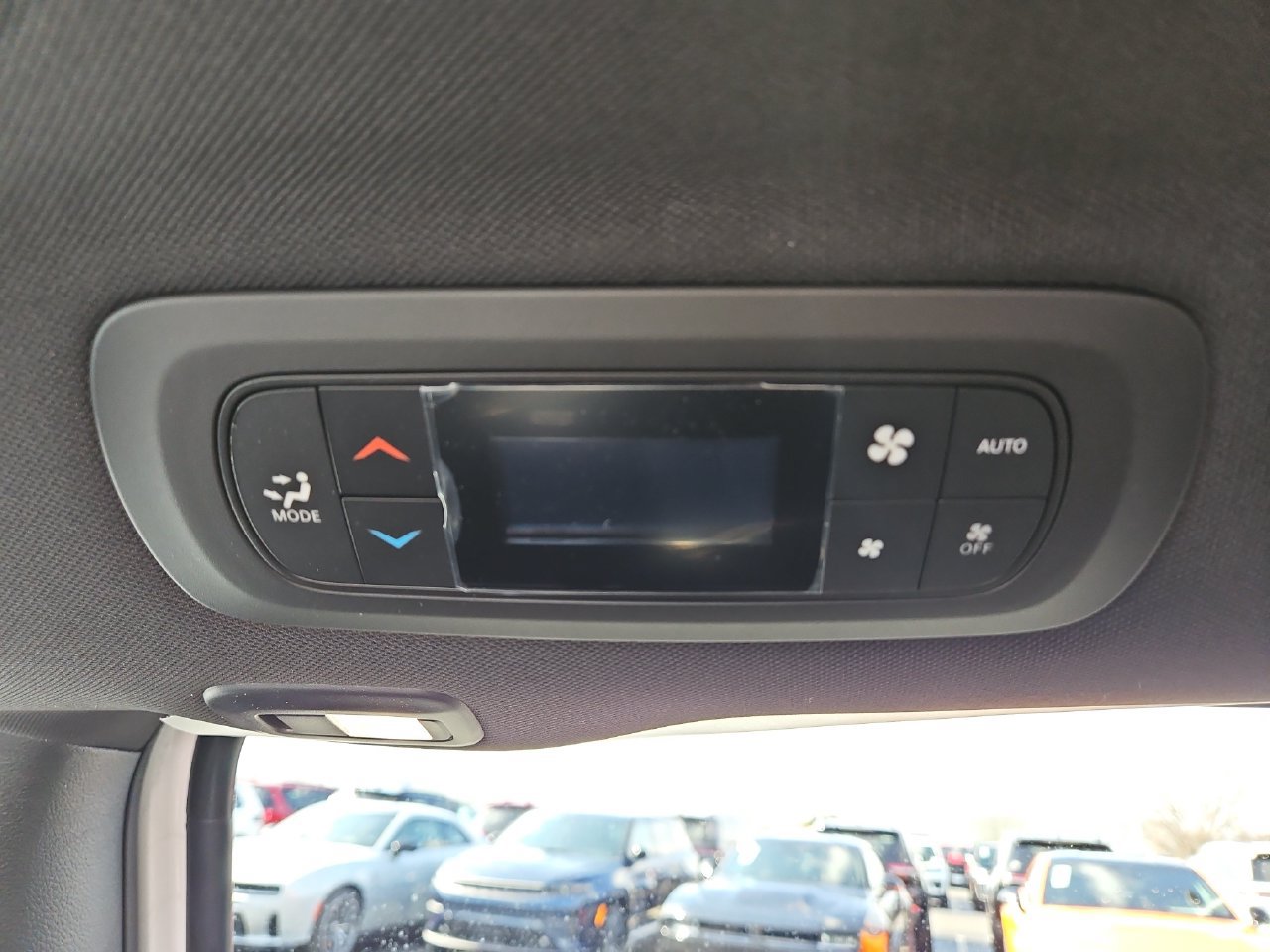 New 2026 Chrysler Pacifica Select w/ S Appearance Package FWD image 15