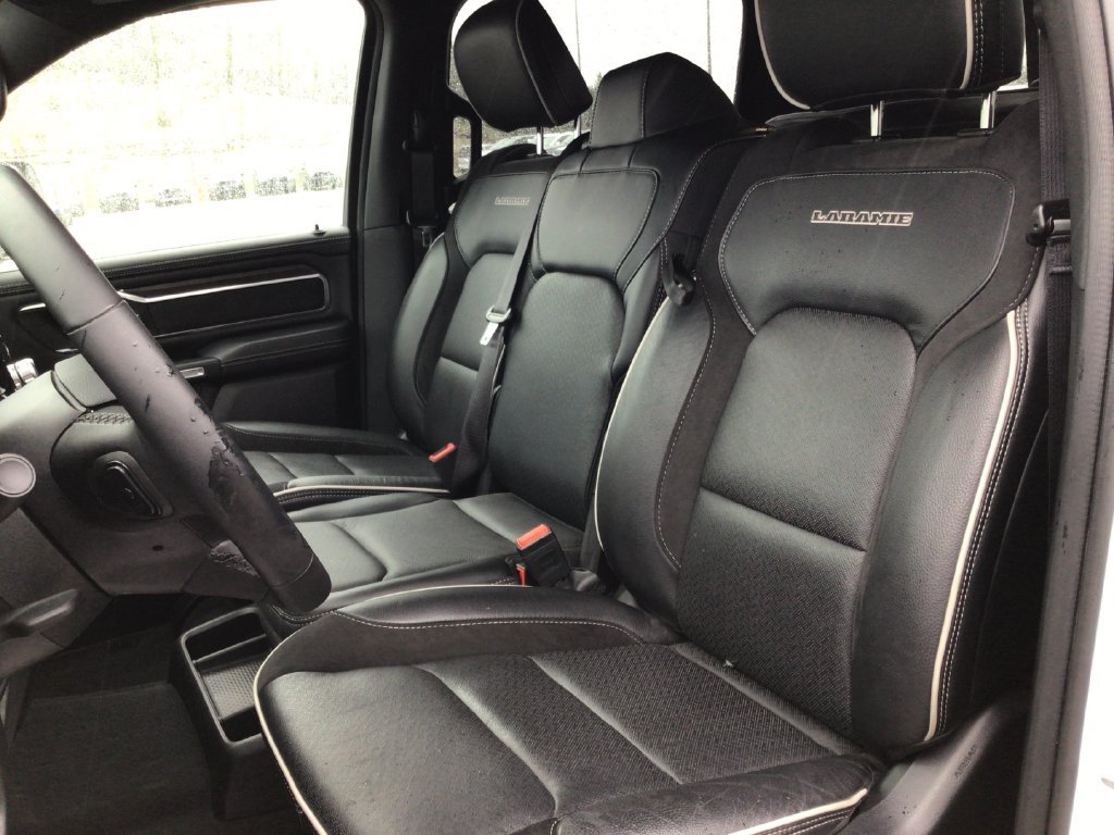 Used 2025 RAM 1500 Laramie AWD/4WD image 10