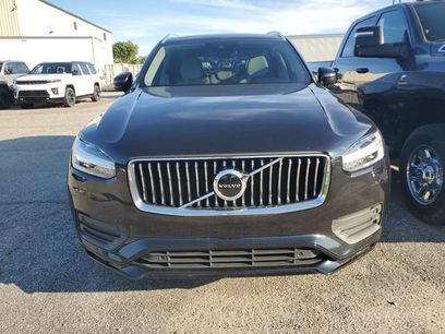 Used 2021 Volvo XC90 T5 Momentum w/ Climate Package