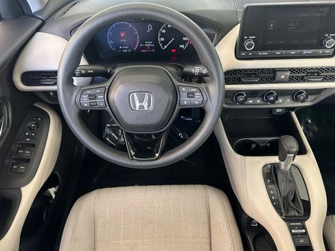 Certified 2023 Honda HR-V LX image 27