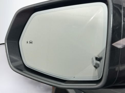 Used 2020 Cadillac XT6 Premium Luxury FWD image 16