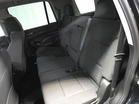 Used 2019 Chevrolet Tahoe LS AWD/4WD image 31
