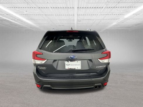 Used 2020 Subaru Forester Limited AWD/4WD image 4