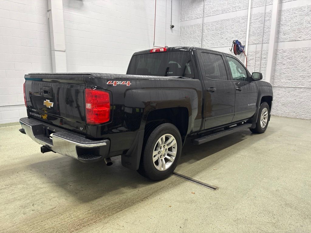 Used 2017 Chevrolet Silverado 1500 LT w/ All Star Edition AWD/4WD image 4