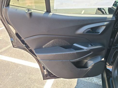 New 2026 Chevrolet Trax RS w/ Sunroof Package FWD image 16