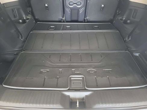 Used 2024 Honda Pilot Touring image 27