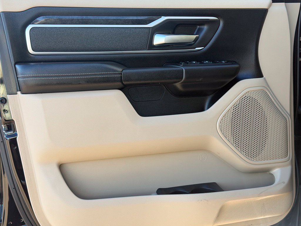 Used 2019 RAM 1500 Big Horn AWD/4WD image 23