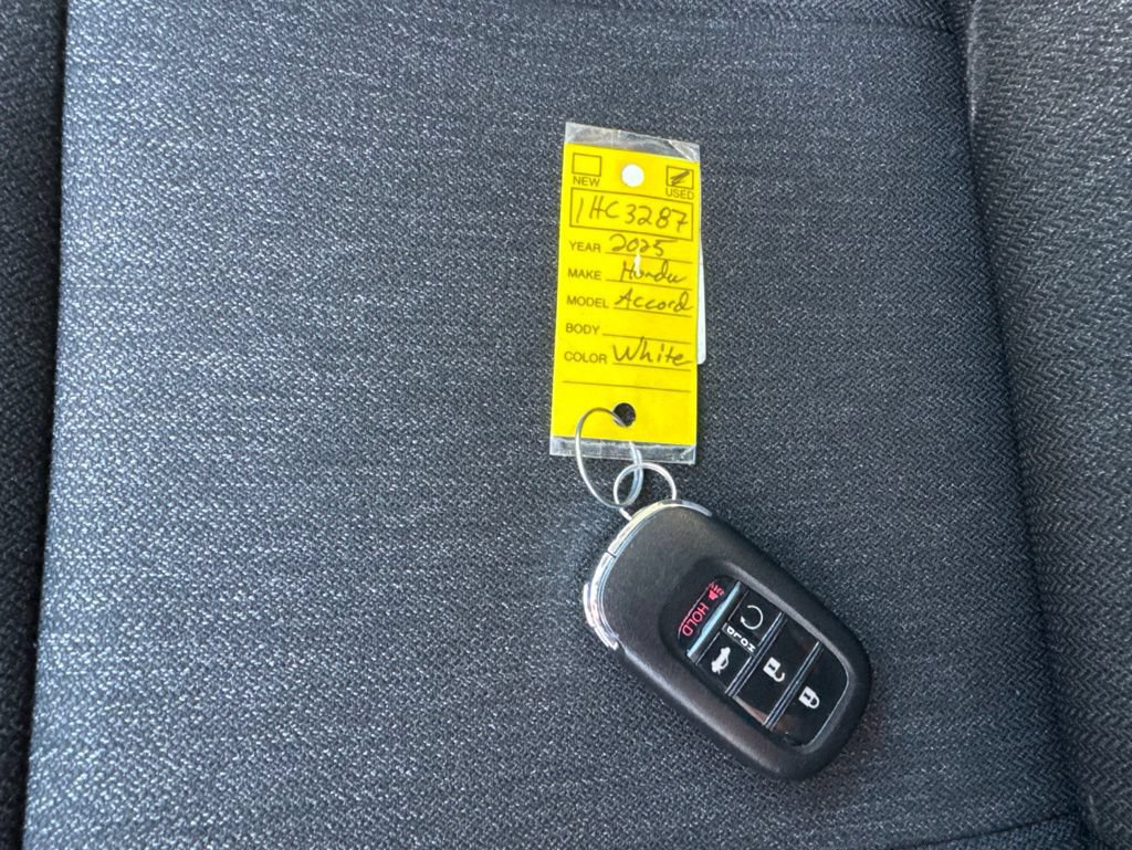 Used 2025 Honda Accord LX image 26