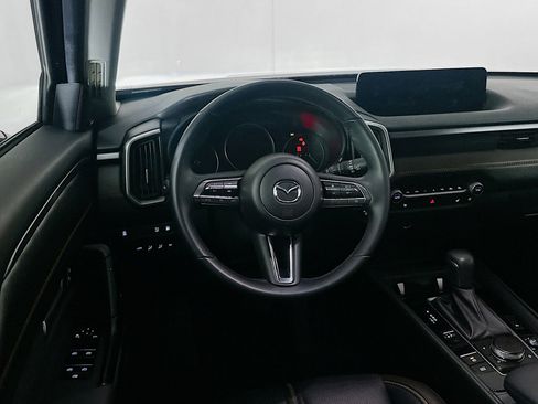 Used 2025 MAZDA CX-50 AWD 2.5 Hybrid w/ Premium Pkg image 17