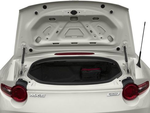 Used 2016 MAZDA MX-5 Miata Sport RWD image 15