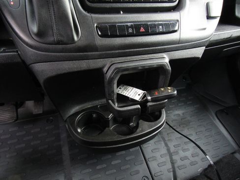 Used 2024 RAM ProMaster 2500 w/ Convenience Group image 16