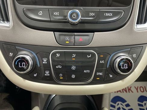 Used 2024 Chevrolet Malibu LT FWD image 19
