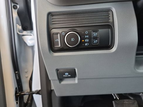 New 2026 Ford F250 XL w/ FX4 Off-Road Package image 22