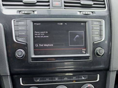 Used 2017 Volkswagen GTI Sport image 24