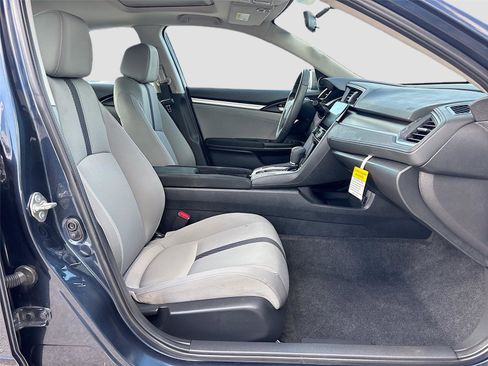 Used 2018 Honda Civic EX image 31