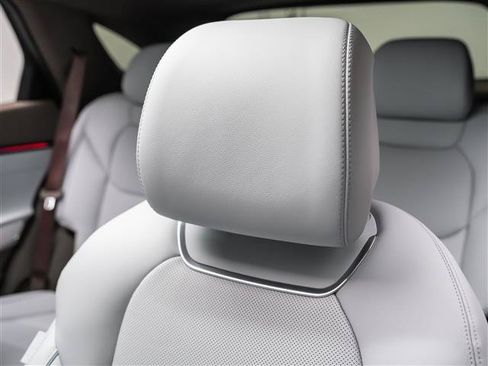 New 2026 Genesis GV70 2.5T Advanced AWD/4WD image 20