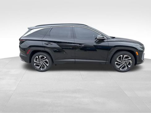 New 2026 Hyundai Tucson Limited image 8