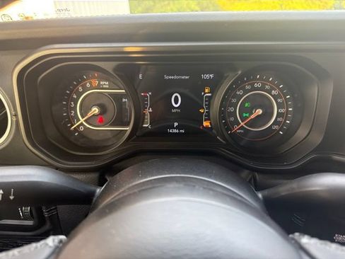 Used 2025 Jeep Gladiator Sport AWD/4WD image 32