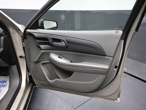 Used 2015 Chevrolet Malibu LS w/ Protection Package FWD image 17