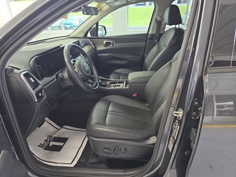 Certified 2023 Kia Sorento X-Line EX AWD/4WD image 14