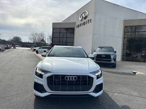 Used 2023 Audi Q8 Premium Plus image 3