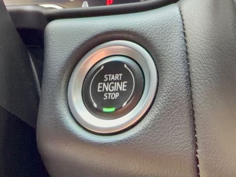 Used 2022 GMC Yukon SLT w/ SLT Premium Package RWD image 20