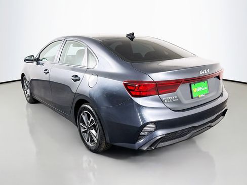 Used 2024 Kia Forte LXS image 7