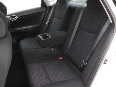 Used 2019 Nissan Sentra SV image 11