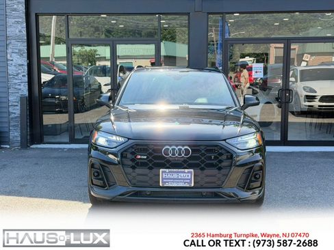Used 2021 Audi SQ5 Prestige AWD/4WD image 6
