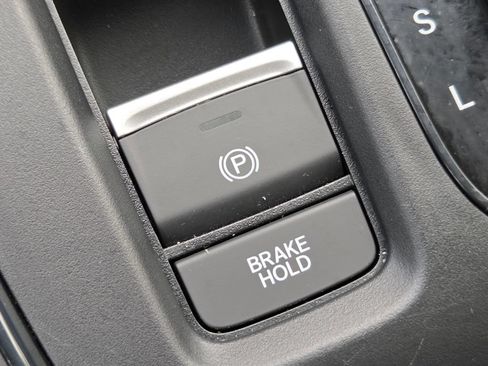 Used 2024 Honda CR-V EX image 9