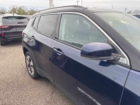 Used 2019 Jeep Compass Limited AWD/4WD image 20