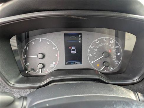 Used 2025 Toyota Corolla LE FWD image 10
