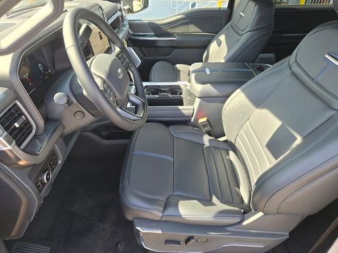 New 2025 Ford F250 Platinum w/ Tremor Off-Road Package image 7
