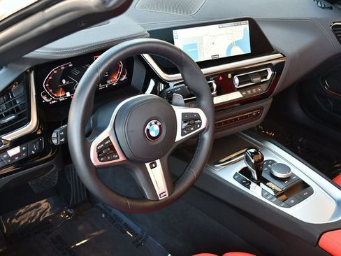Used 2023 BMW Z4 sDrive30i w/ Premium Package image 52