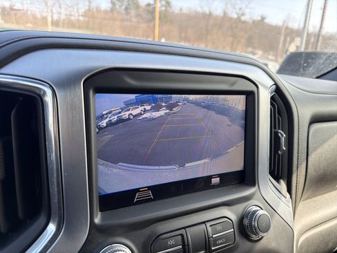 Used 2020 GMC Sierra 1500 Elevation w/ Elevation Value Package image 20