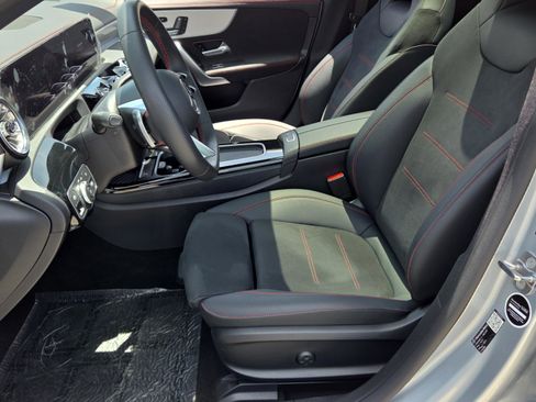 Certified 2026 Mercedes-Benz CLA 250 image 9