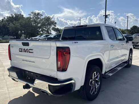 Used 2025 GMC Sierra 1500 SLT w/ SLT Premium Plus Package AWD/4WD image 12