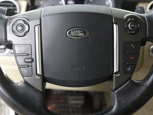 Used 2016 Land Rover LR4 HSE LUX image 8