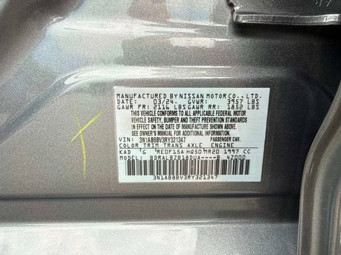 Used 2024 Nissan Sentra S FWD image 32