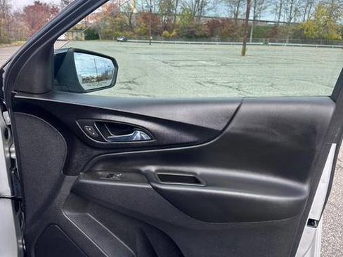 Used 2021 Chevrolet Equinox LT w/ LPO, Cargo Package image 20