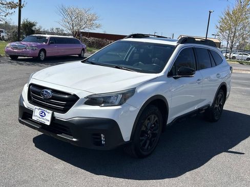 Used 2022 Subaru Outback Onyx Edition XT w/ Popular Package #2 image 9