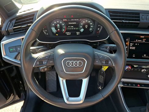 Used 2025 Audi Q3 2.0T Premium AWD/4WD image 19