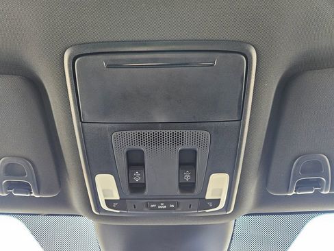 Used 2023 Honda Pilot Elite image 18